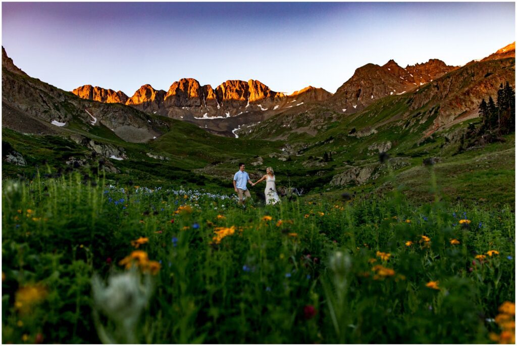 telluride-engagement-photographer-handies-peak